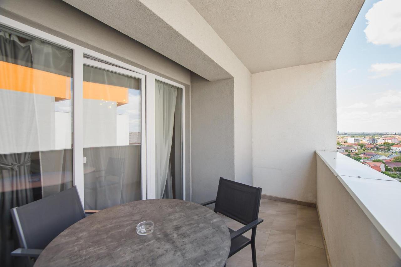 Charming Family Haven Apartment Oradea Bagian luar foto